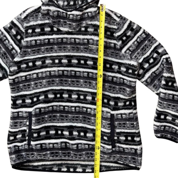 LL Bean Womens Large Fleece Hoodie Black White Fair Isle Pullover 512317 - Picture 5 of 11